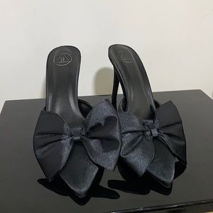 Black mules